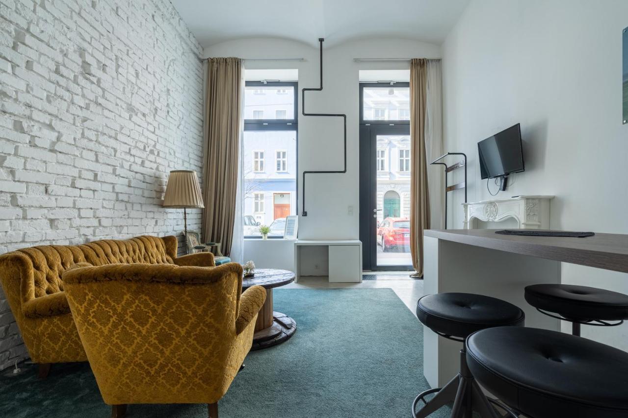 Easy Flat Augarten Vienna Exterior photo